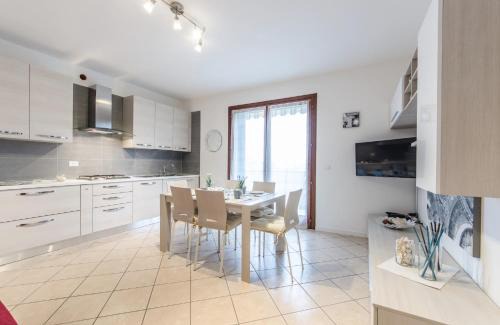 Caorle Apartamento | Residence Villaggio dei Fiori con Posto auto