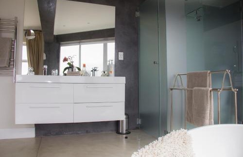 Froggy Farm Casa | Residence William French