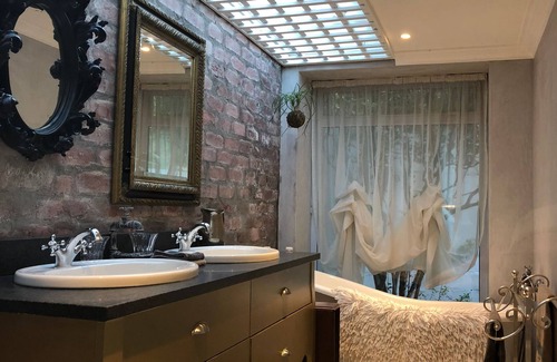 Froggy Farm Casa | Residence William French