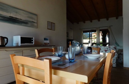 Castiadas Casa | Residencias Gattopardu- "El Poeta"