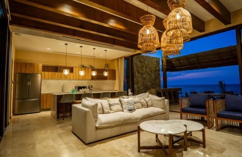 San Benito Villa | LAS OLAS, lujosa villa familiar en playa San Benito Merida.