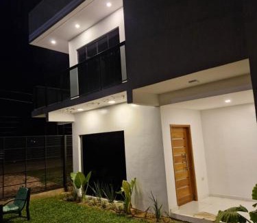 Encarnacion Casa | Residencia SG - Casa Duplex