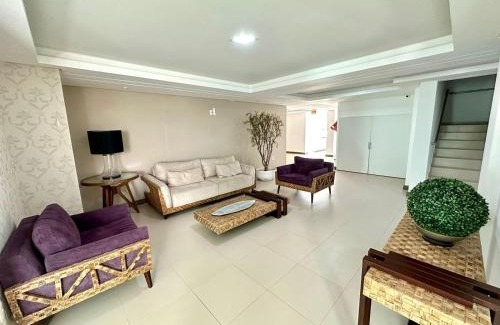 Quatro Ilhas Apartamento | Residencial Ilha do Arvoredo - Praia de 4 Ilhas, próximo ao mar.