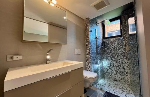 Chacao Apartamento | Residencias Quinta Gloria en Campo Alegre Caracas
