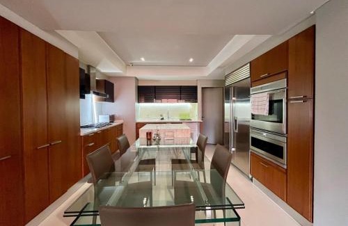 Chacao Apartamento | Residencias Quinta Gloria en Campo Alegre Caracas