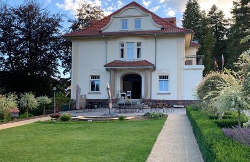Friedrichroda Apartamento | Residenz im Park