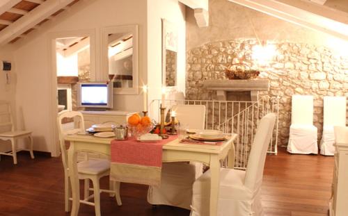 Polcenigo Apartamento | Residenza Dei Tolomei Polcenigo