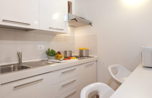 Riva del Garda Casa | Residenza Le Due Torri Apartments
