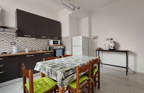 Old Town Apartamento | Apartment 2 bedrooms, air conditioned, wifi free park central Catania.