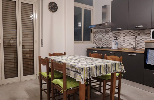 Old Town Apartamento | Apartment 2 bedrooms, air conditioned, wifi free park central Catania.
