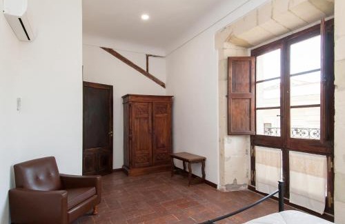 Historic Castle District Apartamento | Residenze al Castello Apartments