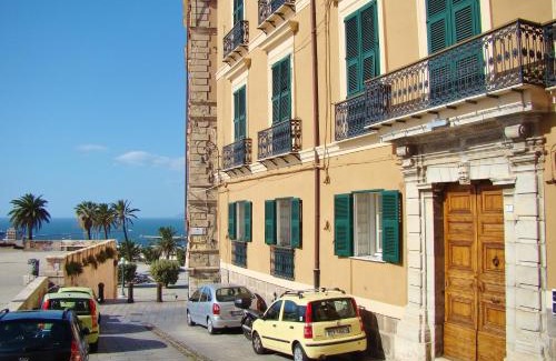 Historic Castle District Apartamento | Residenze Palazzo Pes