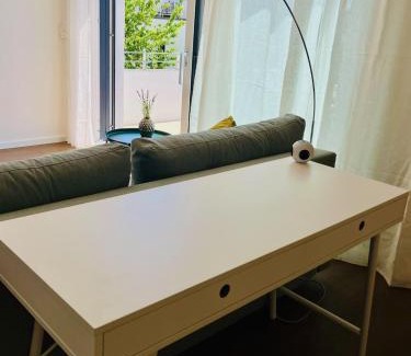 Straubing Apartamento | RESIDERY - Dein zentrales Apartment in urbanem Chic mit Balkon