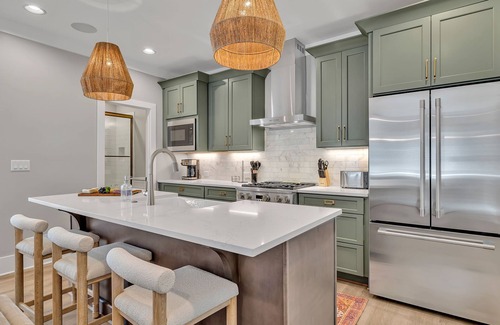 Berry Hill Casa | Resonant - 2 Townhomes - 2 Private Rooftop Decks