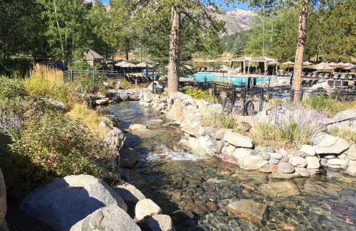 Olympic Valley Apartamento | Resort at Squaw Creek's 126 & 128
