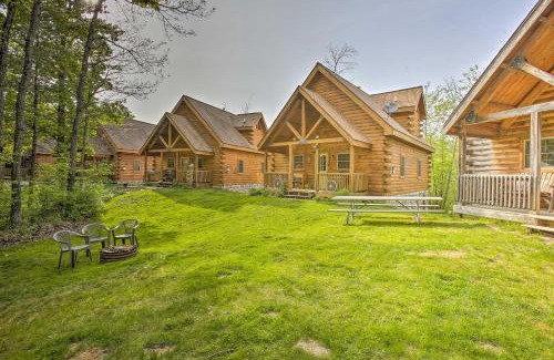 Oceana County Casa | Resort Cabin with Fire Pit Golf, Hike and Play!