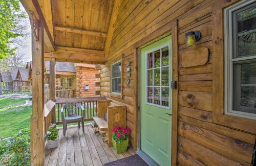 Oceana County Casa | Resort Cabin with Fire Pit Golf, Hike and Play!