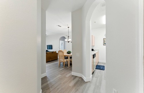Windsor Palms Apartamento | Resort Condo 3BR - Pool, Balcony, Near Disney