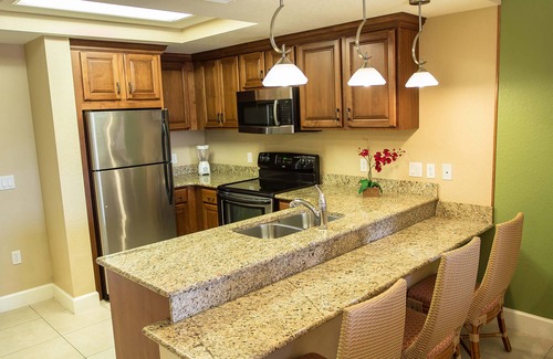 Florida Central Atlantic Coast Condominio | Resort Condo Near All Disney Attractions Kids Activities, 7 Pools, 6 Hot Tubs