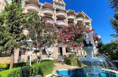 Mjull-Bathore Complejo | Resort Eklips