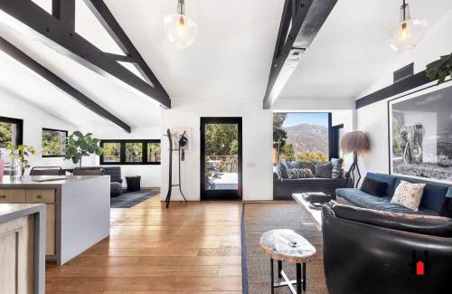 Malibu Casa | Resort Feel I Breathtaking Mountain Scenery I Pool