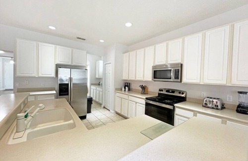 Bellavida Casa | Resort Home 6 bed - private pool, hot tub and games room