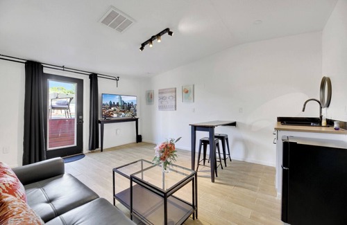 Las Vegas Casa | Resort Home for Big Group Close to the Strip!