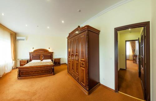 Truskavets Complejo | Resort Hotel Karpaty
