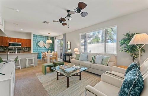 Ewa Casa | Resort Living | Water Sports | Golf | Modern Decor