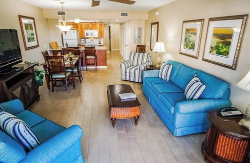 Cocoa Beach Complejo | Resort on Cocoa Beach 2-Bedroom Oceanview No disruption due to Hurricane Milton!