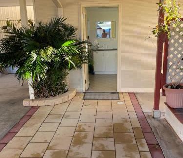 Broken Hill Casa | Resort on Morgan with Beautiful Private Pool, Pet Friendly