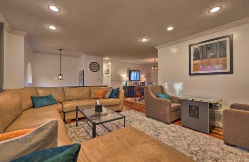 Pocono Summit Casa | Resort Perks and Lake Access Poconos Retreat