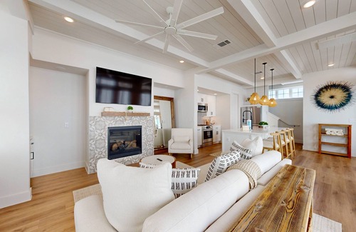 Port Aransas Cabina | Resort Pools, Golf Cart Boardwalk to Beach