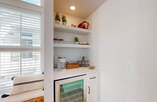 Port Aransas Cabina | Resort Pools, Golf Cart Boardwalk to Beach