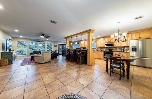 New Braunfels Casa | Resort Quality 4B Home con piscina privada en Beautiful Hill Country