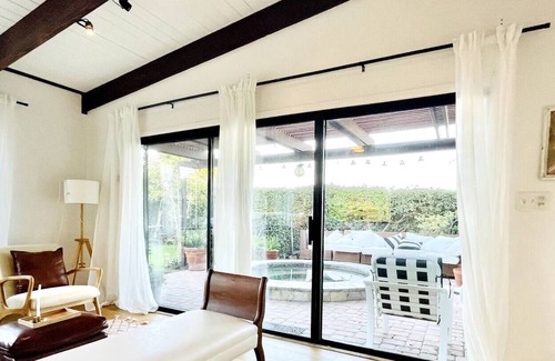 Rancho Palos Verdes Casa | Resort Style House in Exclusive Palos Verdes
