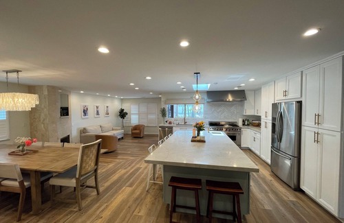 Allied Gardens Casa | Resort-Style Home for Families: Pool, Theater, Arcade, Hot Tub, Central location