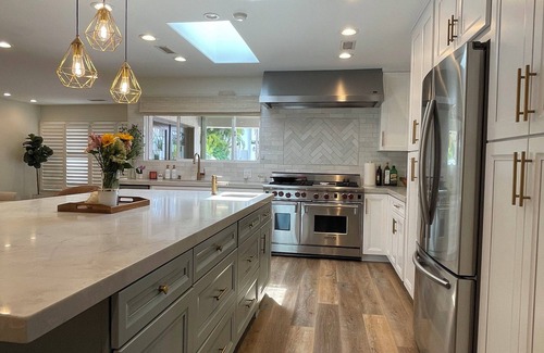 Allied Gardens Casa | Resort-Style Home for Families: Pool, Theater, Arcade, Hot Tub, Central location