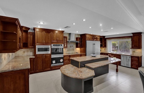 Inverrary Casa | Resort style in the city of fort lauderdale