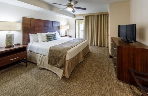 North Scottsdale Hotel | Resort Villa with Splash Zone, Balcony, Kitchen & Fun Activities l 2 Villas
