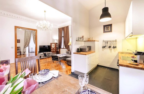Sankt Ulrich Apartamento | Respect for the old but a reverence for a modern living ♥