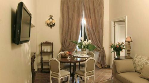 Rione IV Campo Marzio Apartamento | Respighi Apartments - Rome City Center
