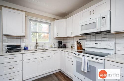 Belding Casa | Rest and Relaxation Z's at Slayton Lake