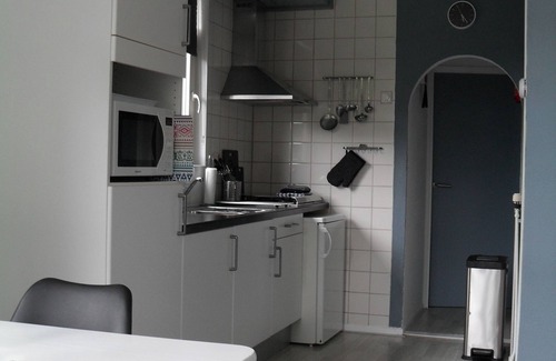 Baarland Casa | Descanso, chimenea, mar, eso es lo que nuestro bungalow de vacaciones puede ofrecerle.