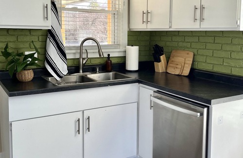 Findlay Casa | Rest & Recharge in Findlay, OH
