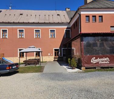 Bludov Casa | Restaurace U Kláry