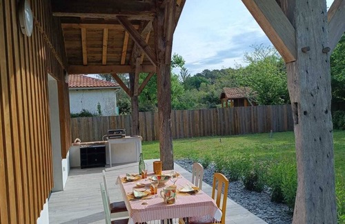 Leon Casa | Restored barn in its Landes airial