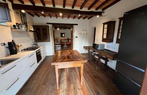 Arezzo Casa | Restored Farmhouse In The Arezzo Hills