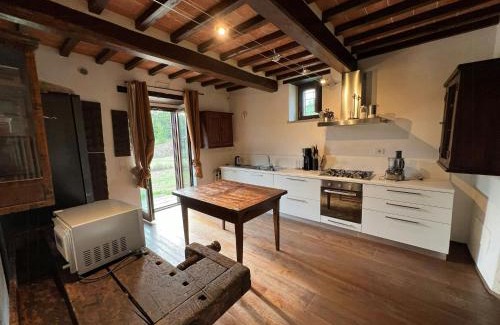 Arezzo Casa | Restored Farmhouse In The Arezzo Hills