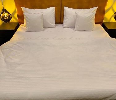 Bahria Town Apartamento | Resyden Apartments